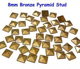 100 pcs 8mm DIY Bronze Pyramid FlatBack Studs Hotfix Iron On Glue On for iPhone Case or Crafts