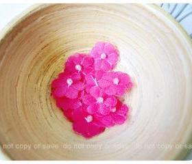 10 Flower bright pink with pearl in the centered / pack