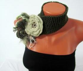 Knitted scarf around your neck with removable flower brooch neutral colors in dark olive green & pale green