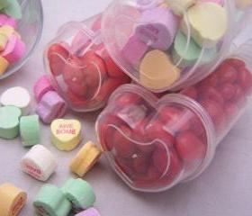 6 Heart Push Pop Containers