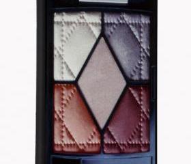 iPhone 4/4S High Fashion Designer Eye Shadow Make up Hard Case Cover iPhone 4/4S