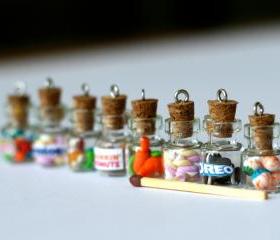 Anti dust plug for phone - Mentos bottle miniature kawaii Polymer clay