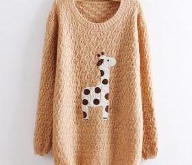 Light Pink Super Adorable Cartoon Giraffe Loose Pullover Sweater