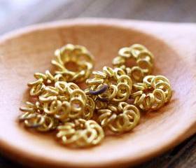 Vintage Aged Brass Fligree Flower Beads