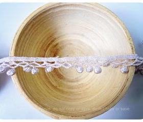 Lace drop grey cotton trim 
