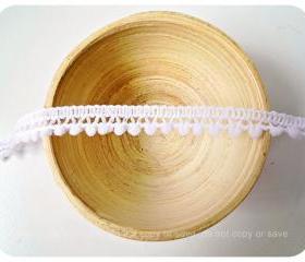 Pom pom white small #001 