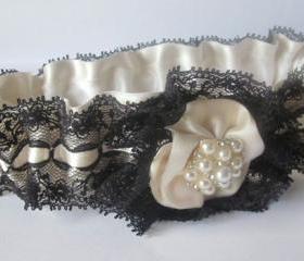 Bridal Garter Set with Pearl and Rhinestone embellishment - Black & Ivory